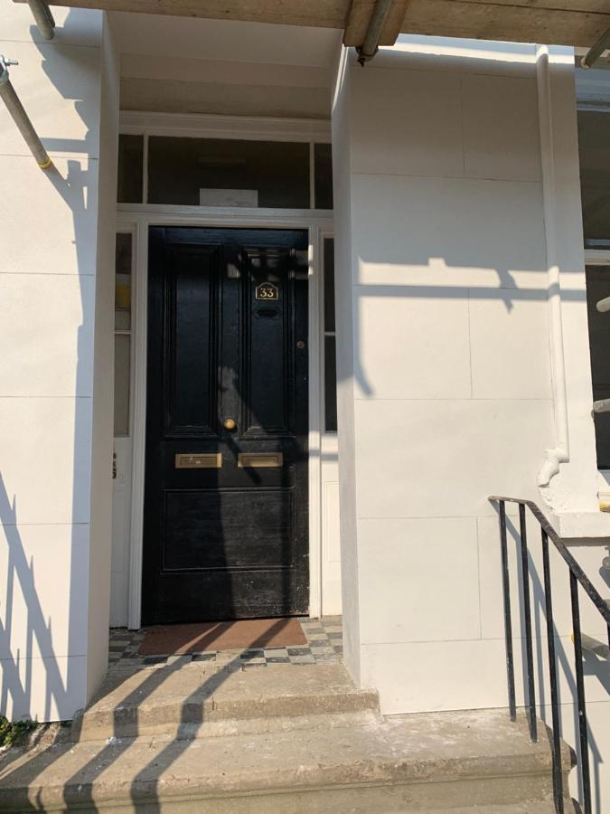 Host & Stay - Montpellier Villa Apartment Челтнъм Екстериор снимка